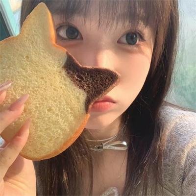 比基尼怪女